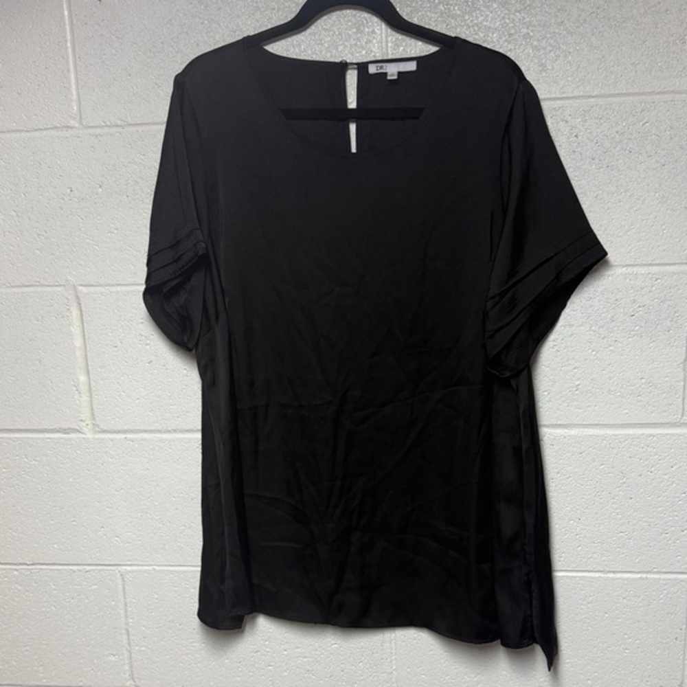 DR2‎ Classic Black Blouse Short Sleeve Satin Feel Plus Size 2XL ORX16951PDS